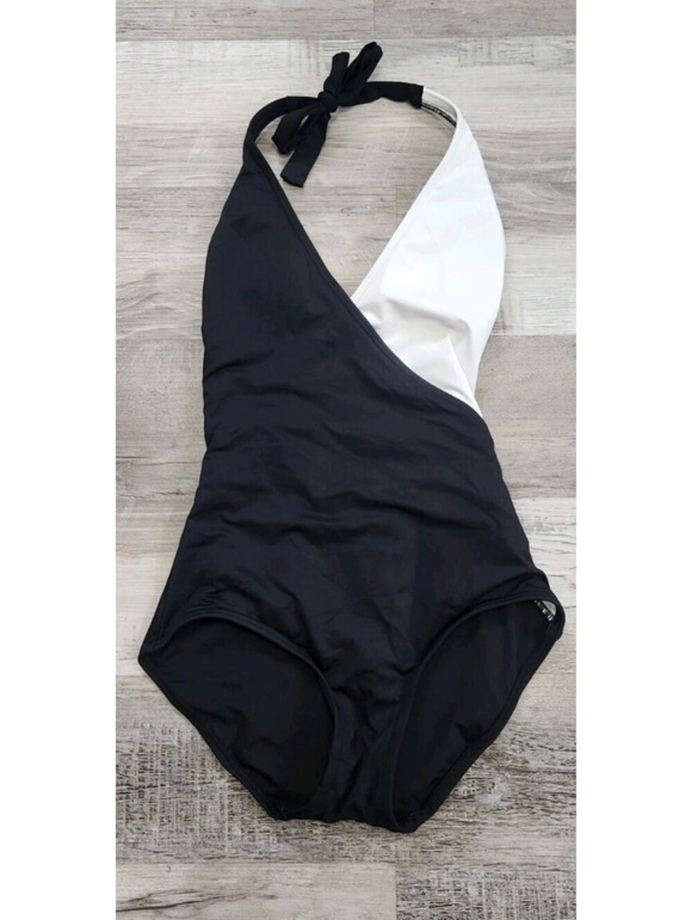 Carmen Marc Valvo Swimsuit One Piece Size 6 Black White Halter